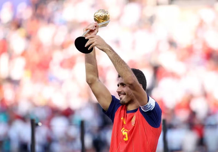 Tranh cãi Quả bóng vàng World Cup 2026 - Ảnh 1.