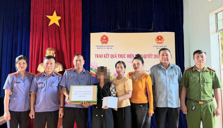 Bảo vệ bé gái rối loạn tâm thần bị xâm hại tình dục mang thai - Ảnh 1.