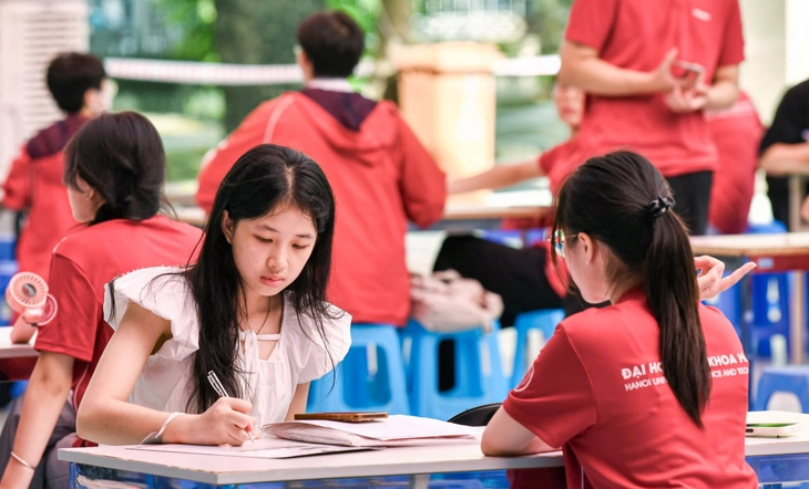 55 chương trình của Đại học Bách khoa Hà Nội được xét cấp học bổng 37-55 triệu đồng/năm - Ảnh 1.