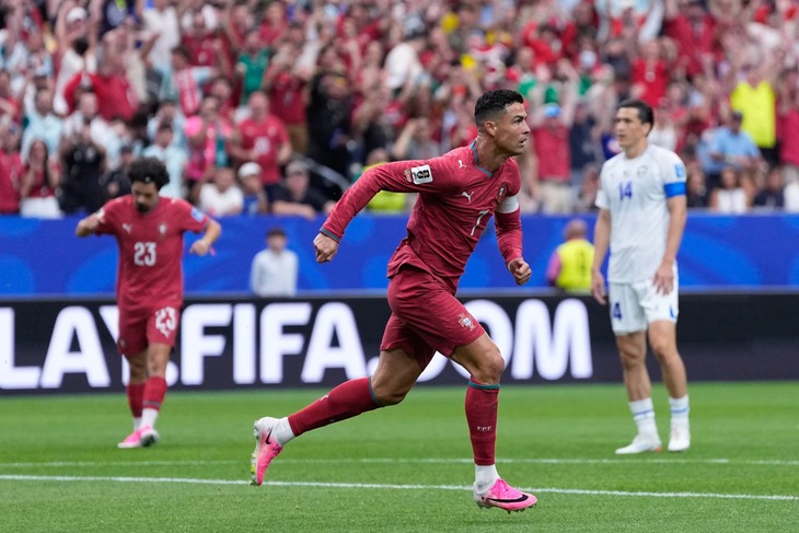 Ronaldo giã từ sự nghiệp thi đấu quốc tế sau World Cup 2026? - Ảnh 1.