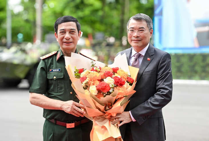 Quân đội phải nhìn xa hơn, chuẩn bị sớm hơn, tham mưu sâu hơn - Ảnh 1.
