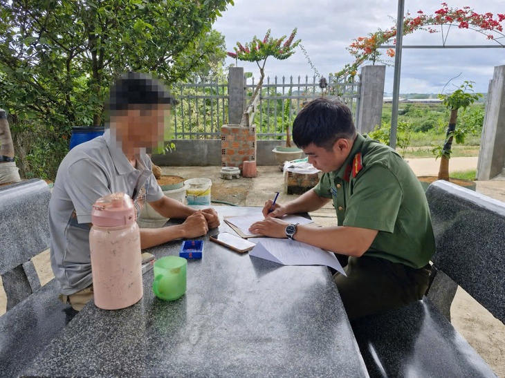 Xử lý 63 trường hợp tương tác, lan truyền thông tin bịa đặt, xấu độc của Lê Trung Khoa - Ảnh 2.