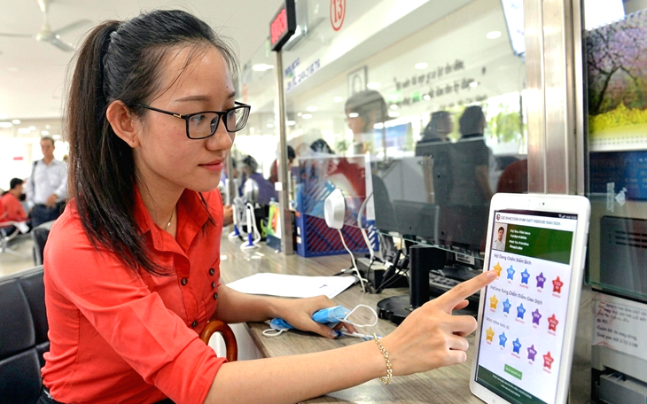 Giá dầu vượt 90 USD / thùng , vàng giảm sâu: Tin tức thị trường 20 - 7 - Ảnh 2.