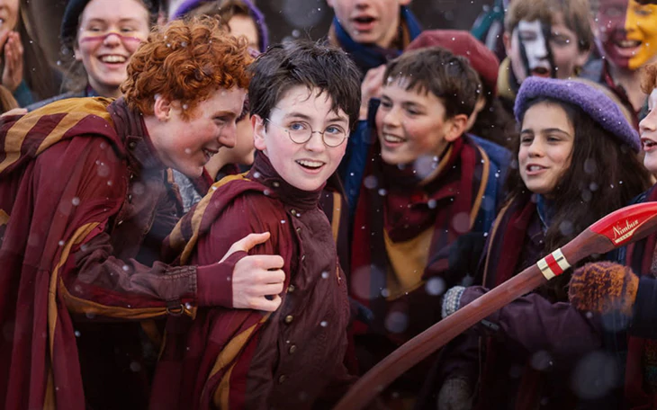 Phải xem kỹ trailer Harry Potter mới thấy Giáo sư Snape - Ảnh 2.