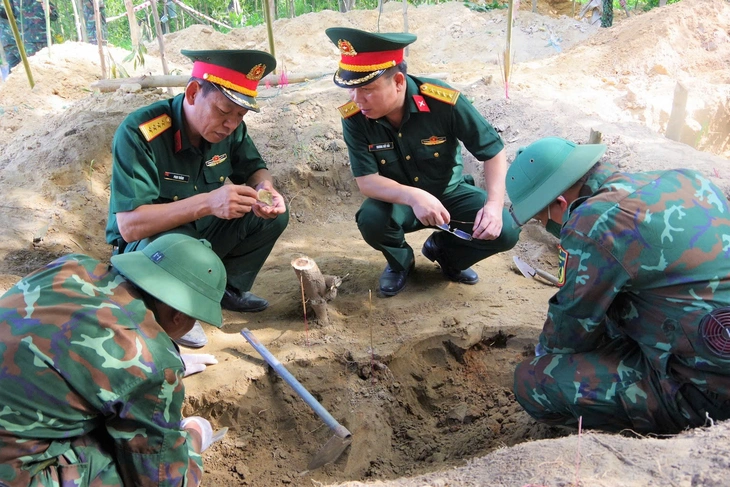 Tìm thấy 3 hài cốt liệt sĩ tại Câu Nhi, nơi còn khoảng 54 hài cốt liệt sĩ - Ảnh 2.