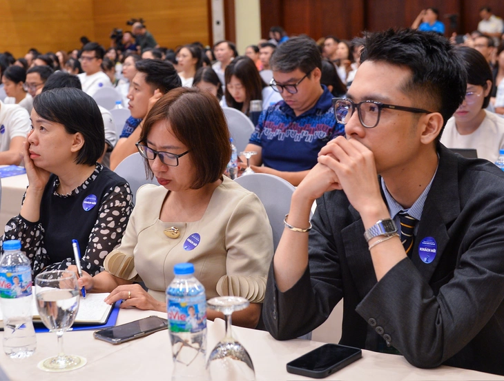Bán hàng trên sàn: Cục Thuế giải đáp loạt vướng mắc về hóa đơn điện tử - Ảnh 2.