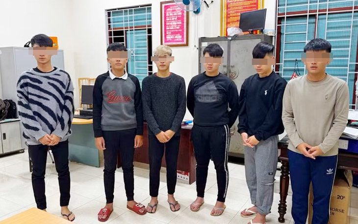 Khởi tố 27 người đua xe, cầm hung khí 'diễu phố' - Ảnh 3.