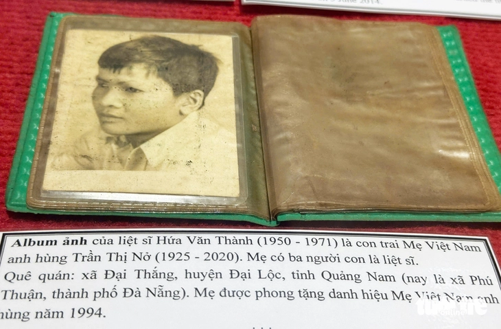 Xúc động xem chiếc ba lô, bức thư tay, giấy báo tử… của liệt sĩ - Ảnh 7.