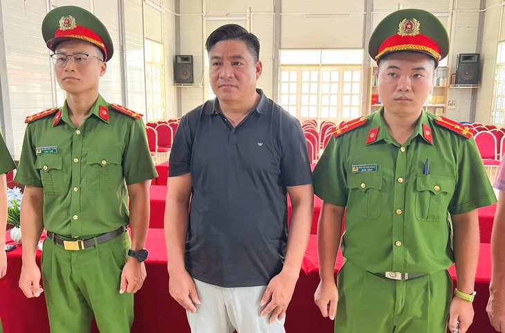 Bắt giám đốc Công ty xây dựng Hoàng Hưng HB - Ảnh 1.