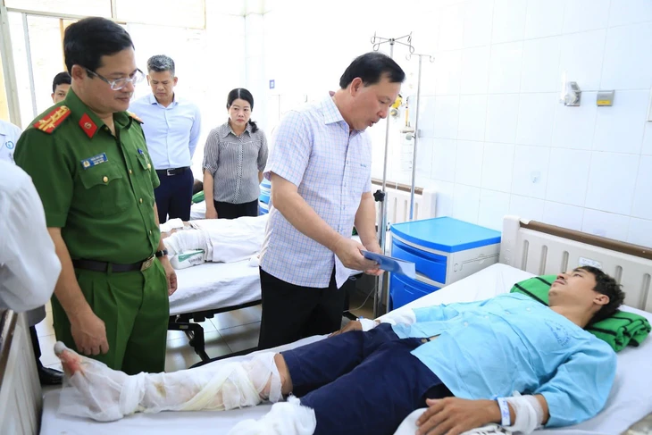 Khởi tố, tạm giam tài xế vụ cháy xe khách làm 7 người chết ở Đồng Nai - Ảnh 2.