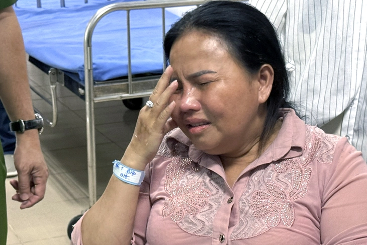 Chủ tịch TP Đồng Nai thăm hỏi gia đình các nạn nhân vụ cháy xe làm 7 người chết - Ảnh 3.