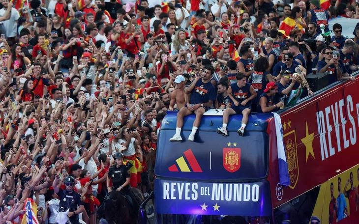 Các đội nhận được bao nhiêu tiền thưởng ở World Cup? - Ảnh 3.