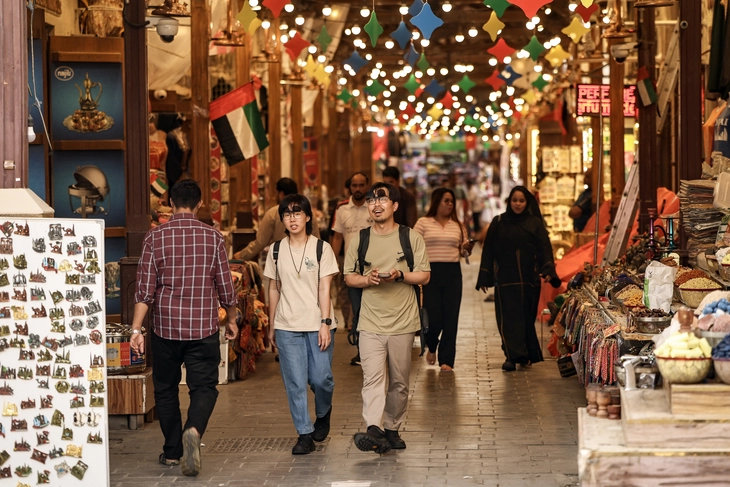 Dubai mời công dân làm 'đại sứ du lịch', mời bạn bè tới du lịch để nhận ưu đãi hơn 800 USD - Ảnh 1.