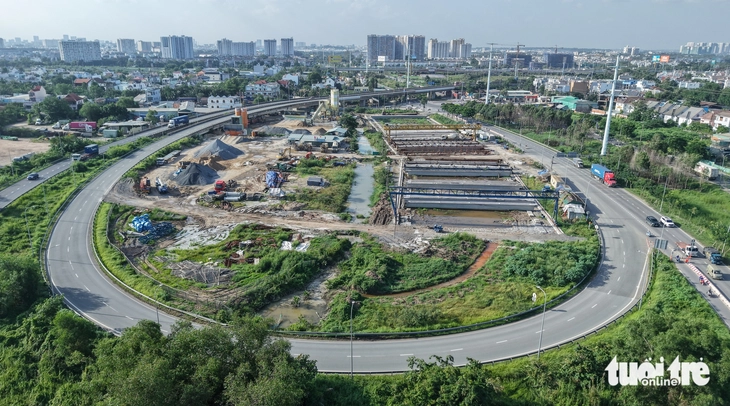 13km đường Võ Chí Công: Từ hành lang container đến đại lộ đô thị khu Đông TP.HCM - Ảnh 15.