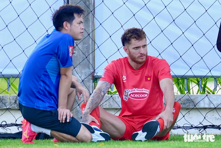 Đặng Văn Lâm vắng, Nguyễn Tài Lộc phải tập riêng trước trận đội tuyển Việt Nam gặp Timor Leste - Ảnh 1.