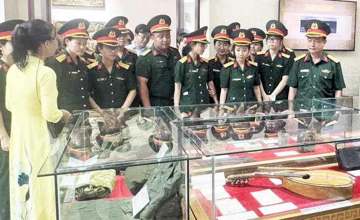 Chuyện mẹ Dành và lá đơn 'xin lãnh xác chồng' của người con dâu - Ảnh 1.