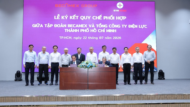 EVNHCMC và Becamex hợp tác phát triển hạ tầng điện xanh 2026 - Ảnh 1.