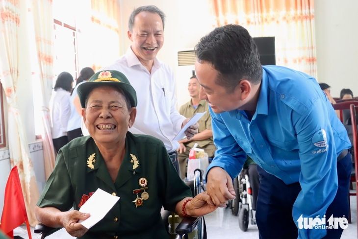 Lời nhắn gửi hòa bình từ thương bệnh binh theo gương bác năm 2026 - Ảnh 1.