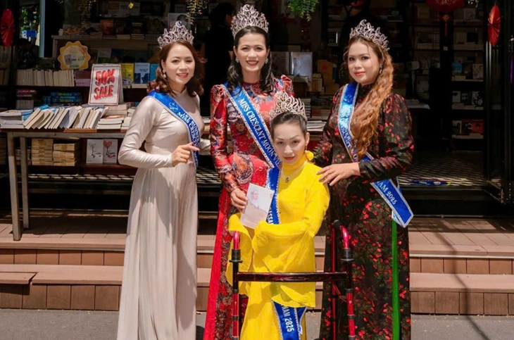 Bí mật phía sau chiếc vương miện hoa hậu: Không phải cứ nhiều kim cương là đẹp - Ảnh 1.