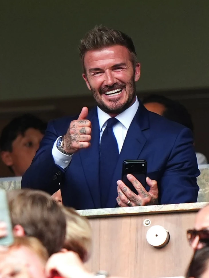 David Beckham, Shakira và nhiều ngôi sao kiếm cát sê khổng lồ từ World Cup - Ảnh 1.