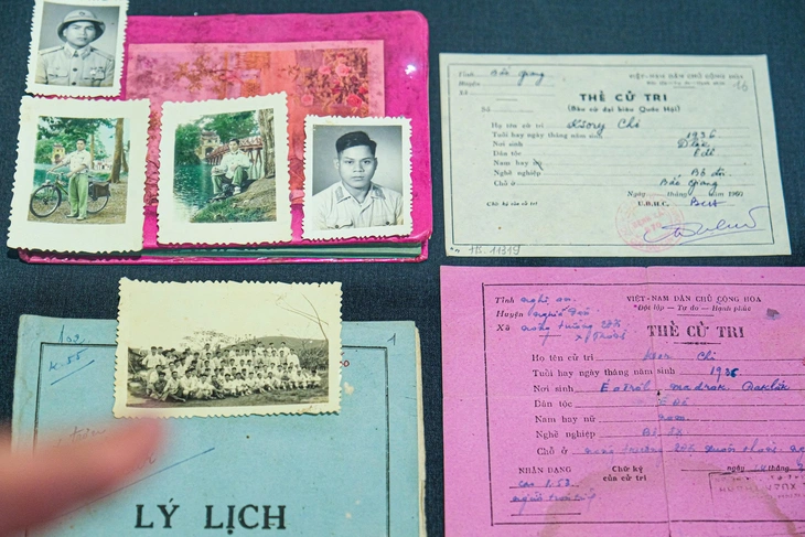 Tìm danh tính liệt sĩ từ 'biển thông tin' hàng chục kilomet của kho lưu trữ quốc gia - Ảnh 3.