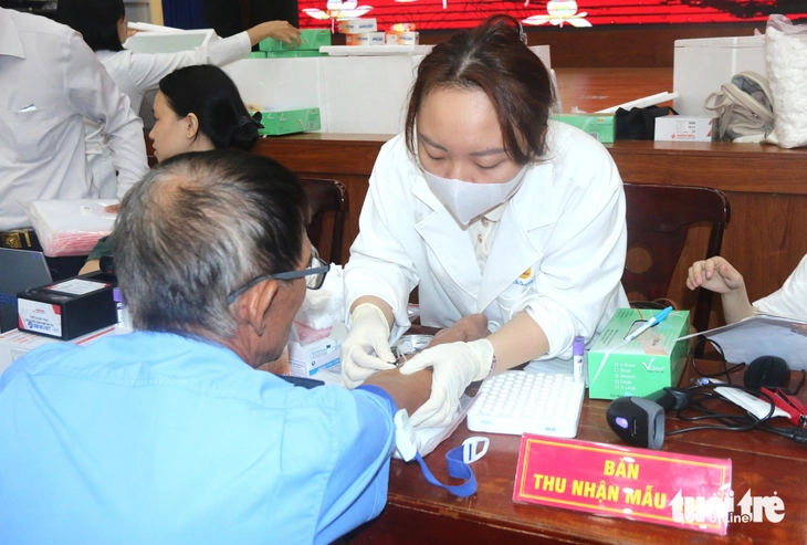Hơn 3.000 mẫu ADN người thân thắp lên hy vọng tìm được danh tính liệt sĩ ở Khánh Hòa - Ảnh 2.