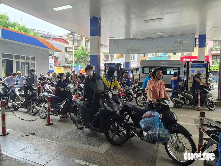 Bán lẻ xăng dầu chờ hàng phải tạm nghỉ, Bộ Công Thương chỉ đạo nóng - Ảnh 5.
