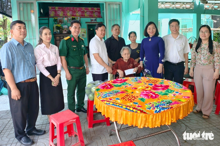 Trung tâm chỉ huy hình ảnh dùng camera AI ở Hóc Môn góp phần đảm bảo an ninh trật tự - Ảnh 3.