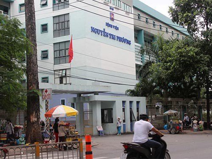 Kiện bệnh viện vì phẫu thuật chân lành thành... chân què - Ảnh 2.