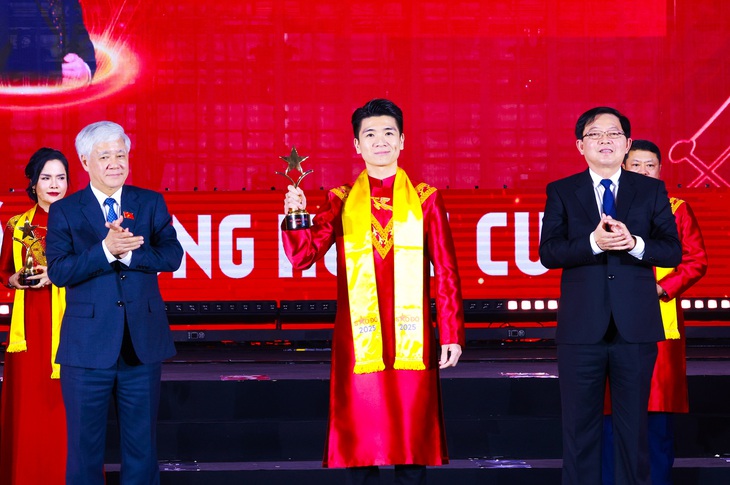 Phó Chủ tịch SHB tham gia Đoàn Chủ tịch Hội Doanh nhân trẻ Việt Nam - Ảnh 2.