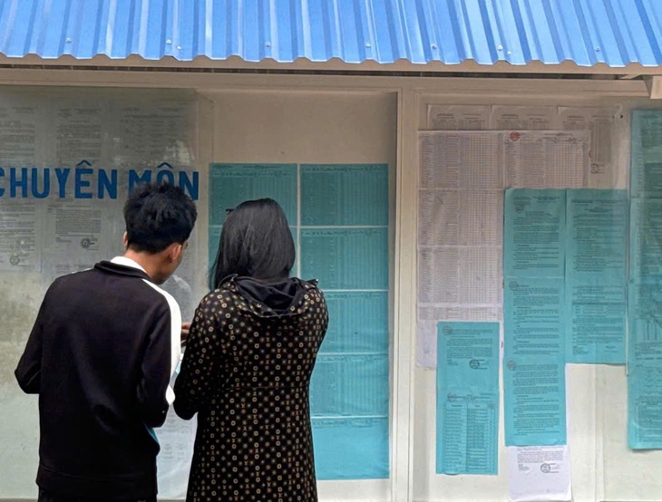Chỉ đạt 2,25 điểm môn chuyên vẫn đậu trường chuyên? - Ảnh 2.