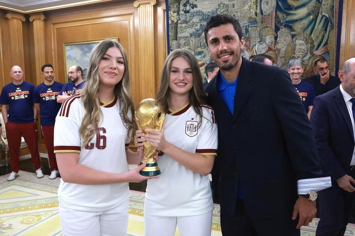 Bộ ảnh kỷ niệm chức vô địch World Cup thứ hai của Tây Ban Nha - Ảnh 8.