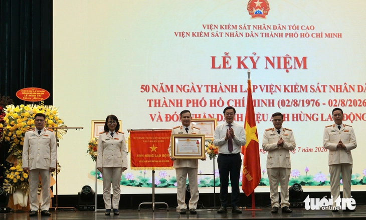 Viện kiểm sát nhân dân TP.HCM nhận danh hiệu Anh hùng Lao động, Huân chương Lao động hạng Nhất - Ảnh 5.