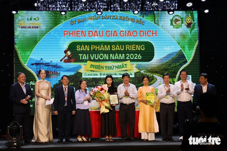 Đấu giá sầu riêng tại vườn, lô hàng gần 24 tỉ đồng ở Đắk Lắk - Ảnh 1.