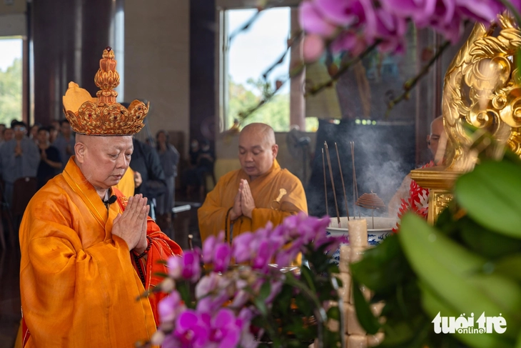 Lễ trai đàn chẩn tế siêu tiến anh linh các liệt sĩ ở Học viện Phật giáo tại TP.HCM - Ảnh 8.