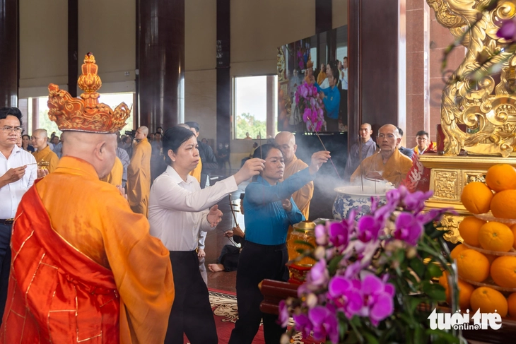 Lễ trai đàn chẩn tế siêu tiến anh linh các liệt sĩ ở Học viện Phật giáo tại TP.HCM - Ảnh 9.