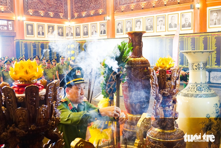 Chương trình nghệ thuật Giữ trọn lời thề tôn vinh ký ức chống giặc oai hùng của dân tộc - Ảnh 1.