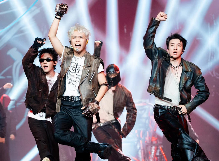 Đội Dương Domic thắng Live Stage 2 Tinh hà say hi, khán giả đòi 'đưa ngay vào playlist nhạc cưới' - Ảnh 5.