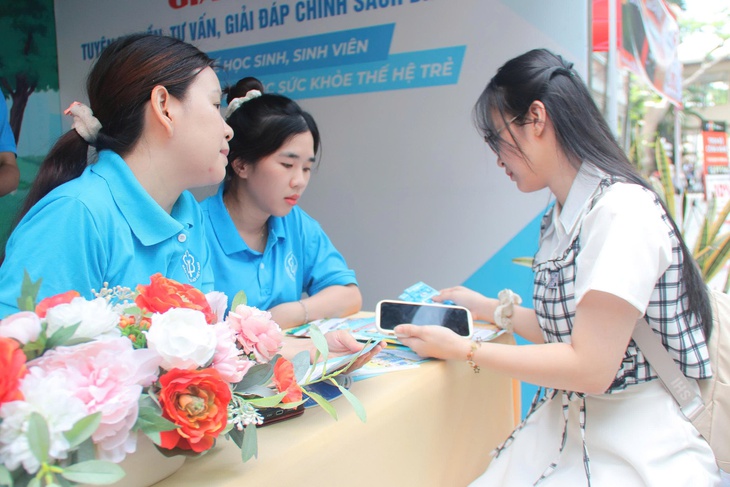 Tất cả người thường trú tại Đà Nẵng đều được hỗ trợ tham gia BHXH tự nguyện - Ảnh 1.