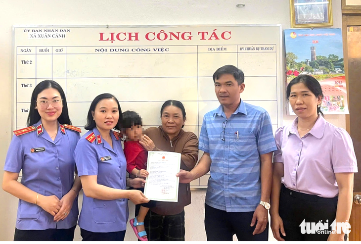 Đắk Lắk dùng quyền khởi kiện để bảo vệ người yếu thế - Ảnh 4.