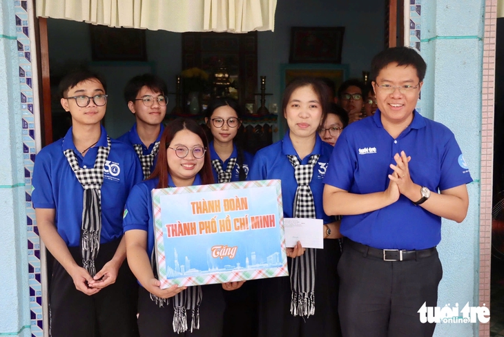 Thành Đoàn TP.HCM tiếp lửa chiến sĩ Mùa hè xanh tại  mặt trận miền Tây - Ảnh 6.
