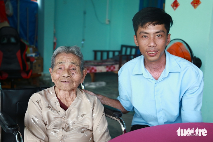  Dấu ấn đẹp của tình đoàn kết quân - dân - Ảnh 1.