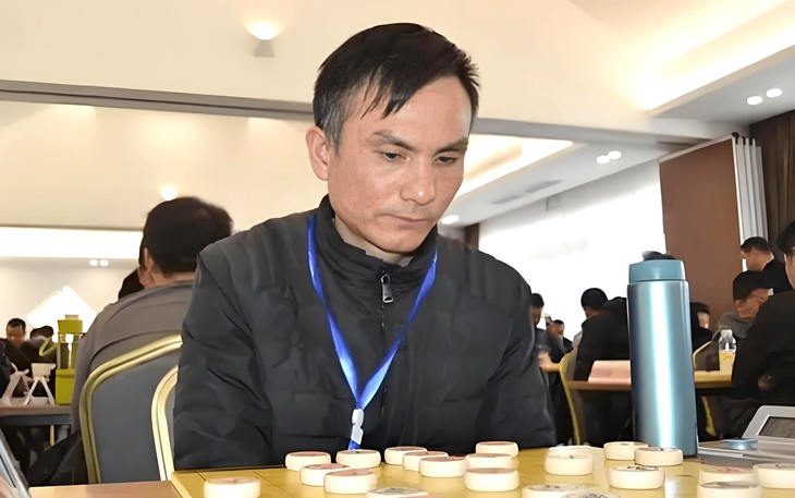 Lại Lý Huynh bất bại sau 8 trận so tài dàn cao thủ cờ tướng Trung Quốc - Ảnh 2.