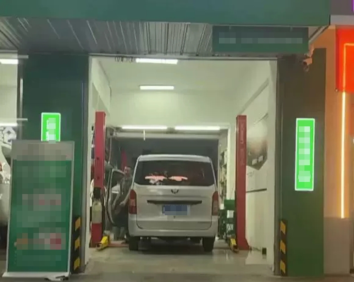 Mua xe cũ tự lái để tiết kiệm gần 20 triệu tiền vé máy bay, cuối cùng lỗ gần trăm triệu - Ảnh 2.