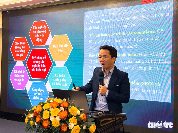 Việt Nam tổ chức đào tạo nghiệp vụ cho các nhà báo, cán bộ Campuchia - Ảnh 3.