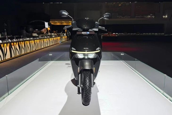 Xe máy điện Honda QC3 ra mắt: Đi 145km/sạc, cốp rộng hơn SH, giá dự kiến rẻ hơn Vision - Ảnh 5.