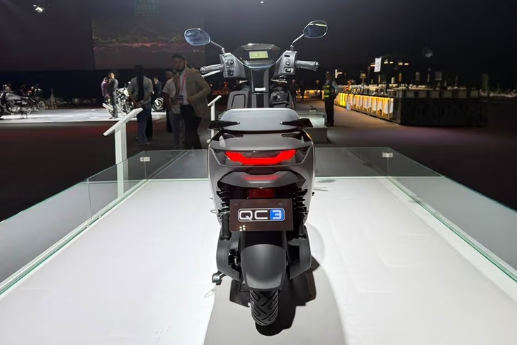 Xe máy điện Honda QC3 ra mắt: Đi 145km/sạc, cốp rộng hơn SH, giá dự kiến rẻ hơn Vision - Ảnh 6.