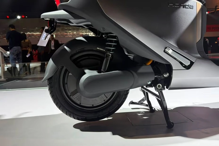 Đi 145km/sạc, cốp rộng hơn SH, giá dự kiến rẻ hơn Vision - Ảnh 9.