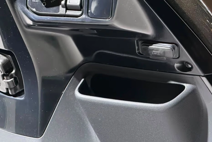 Xe máy điện Honda QC3 ra mắt: Đi 145km/sạc, cốp rộng hơn SH, giá dự kiến rẻ hơn Vision - Ảnh 7.