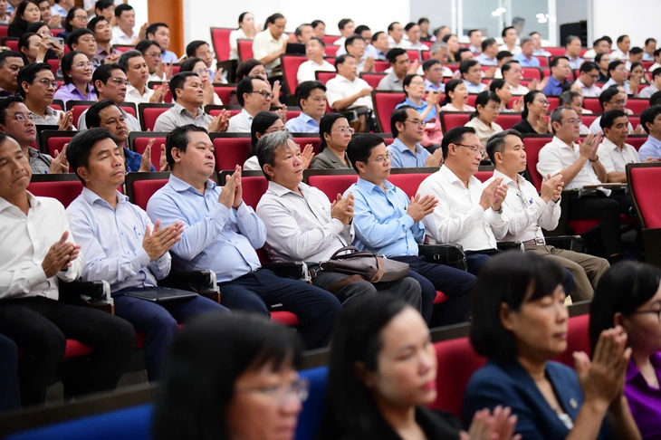  Đảng ủy xã, phường tự đề xuất việc cần hay không sáp nhập - Ảnh 4.